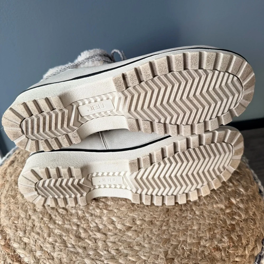 JBU Redrock Winter Cream Hiking Boots